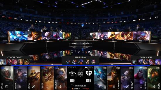 百家乐“三道路”实战演练：解析大眼仔、小路、蟑螂路在同一局势下的冲突与统一。（百家乐三路实战解析：同局中大眼仔、小路与蟑螂路的对立与协同）